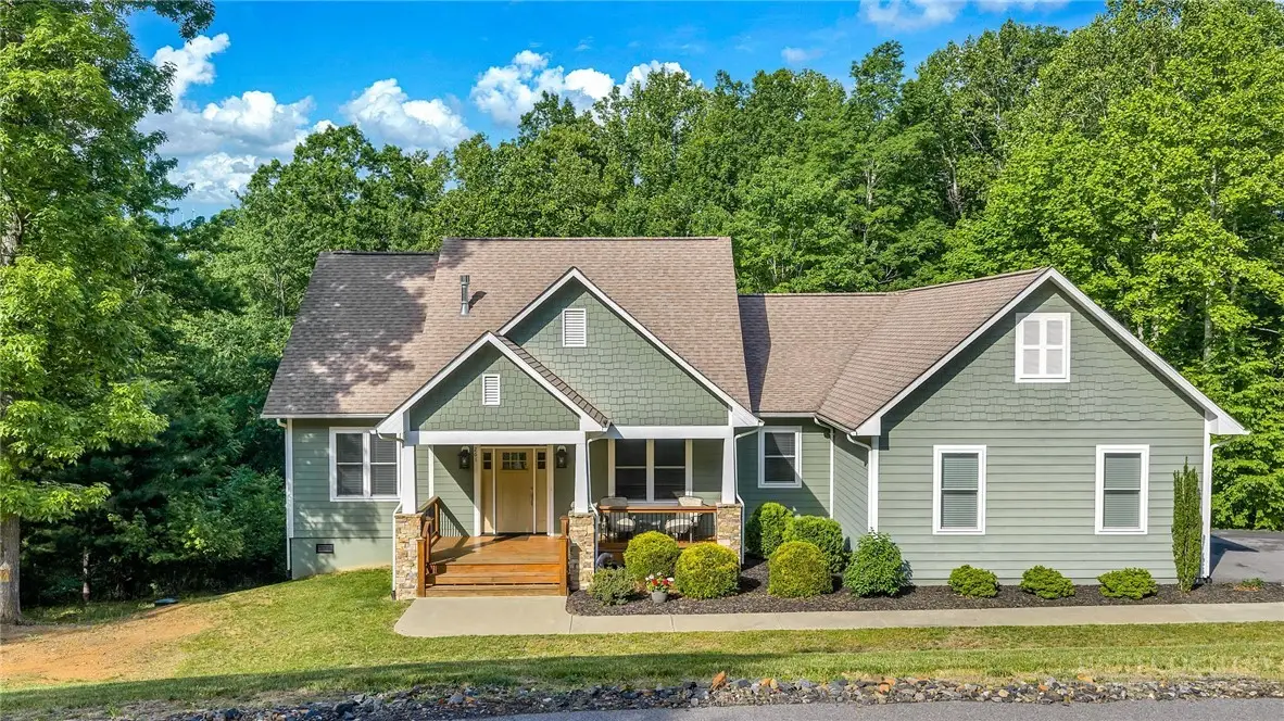 261 Vine Street, Jefferson, NC 28640 - #1
