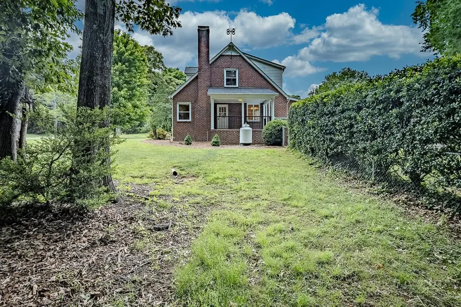803 N First Avenue, Conover, NC 28613 - #3