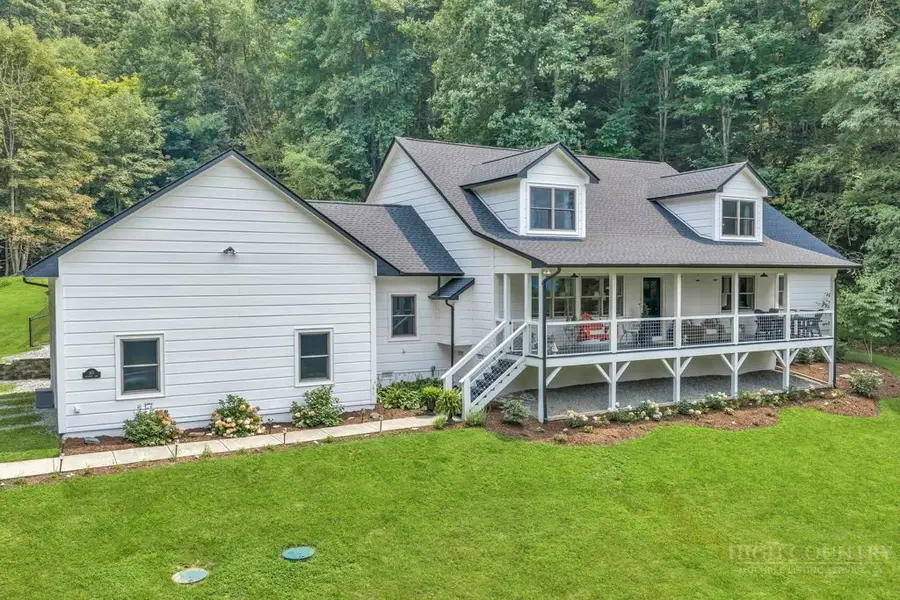165 Leighway Lane, Banner Elk, NC 28604 - #2