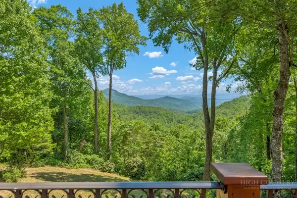 847 Old Orchard Road, Blowing Rock, NC 28605