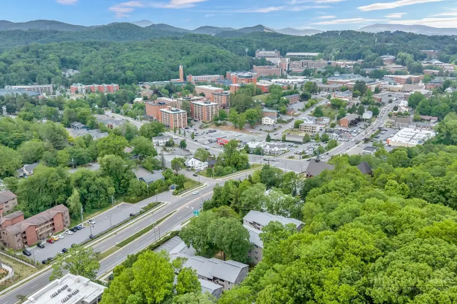 229 E King Street #30, Boone, NC 28607 - #3