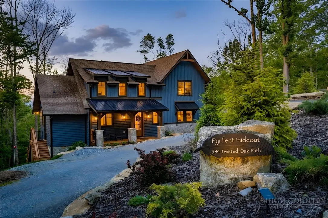 541 Twisted Oak Path, Banner Elk, NC 28604 - #1