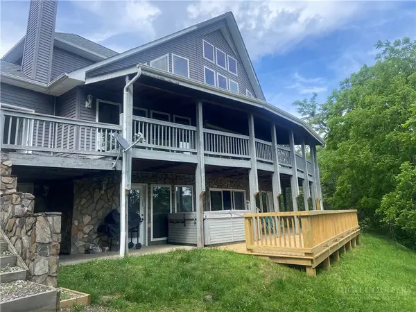 182 River Hills Road, Lansing, NC 28643