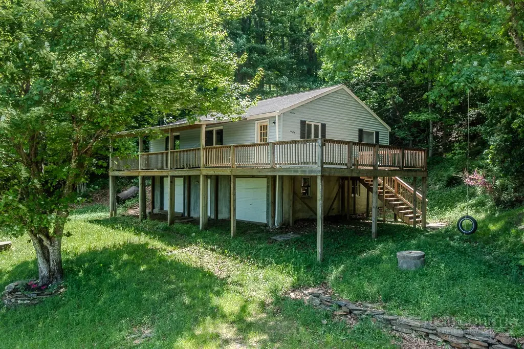 933 Autumn Valley Drive, West Jefferson, NC 28694 - #1