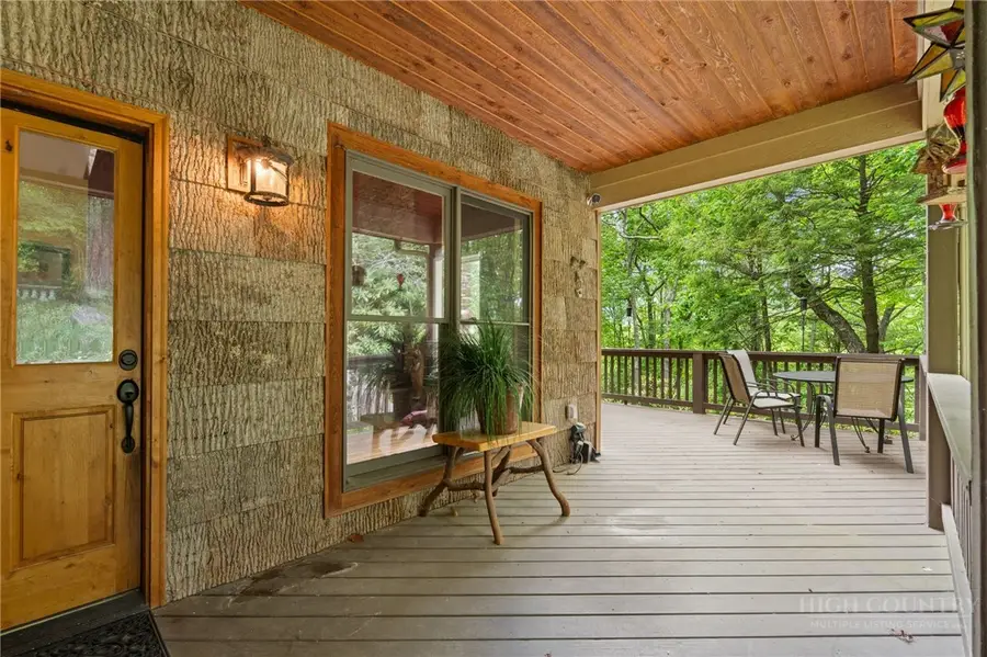 405 Snow Ridge Road, Banner Elk, NC 28604 - #2