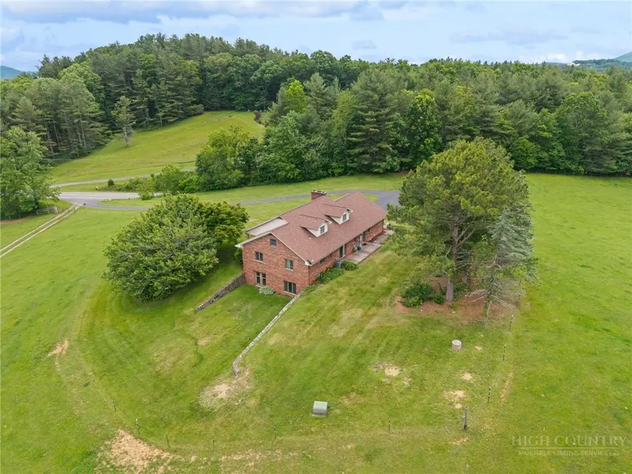 1701 Nc Highway 16 N, Crumpler, NC 28617 - #3
