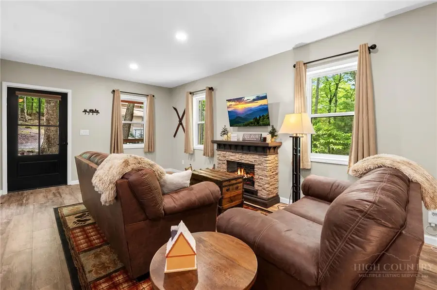 100 Teaberry Trail, Beech Mountain, NC 28604 - #3