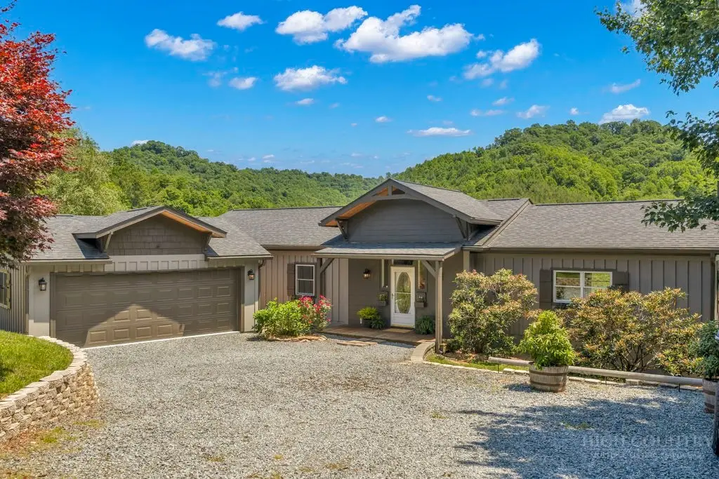 338 Woodbriar Drive, Sugar Grove, NC 28679 - #1