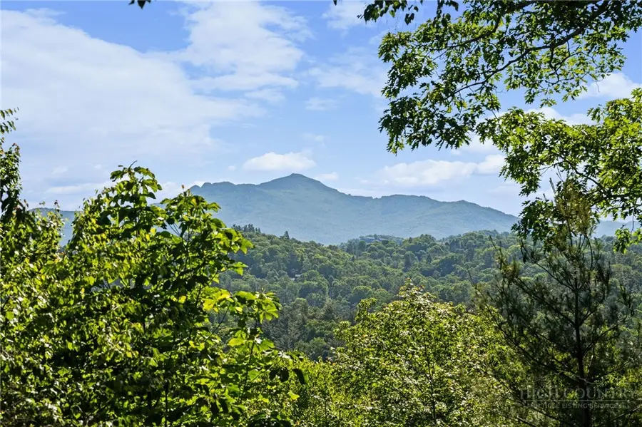 365 Peacock Drive, Blowing Rock, NC 28605 - #2