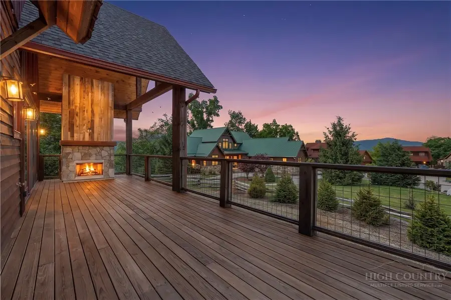 8 Long Crested Drive, Banner Elk, NC 28604 - #3