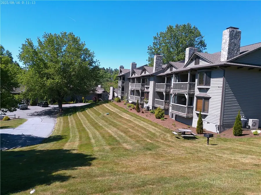 280 Evergreen Drive #Juniper 5, Blowing Rock, NC 28605 - #3