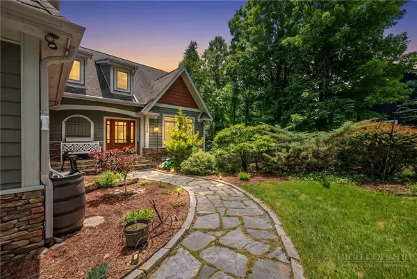 128 E Pinecrest Court, Boone, NC 28607