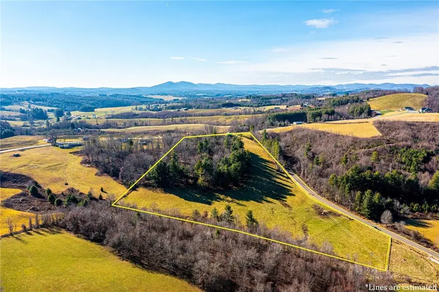 1040 Barrett Road, Ennice, NC 28623 - #2