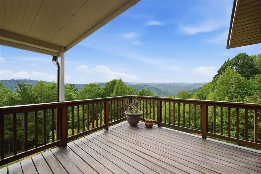 605 Valley View Drive, Purlear, NC 28665 - #3
