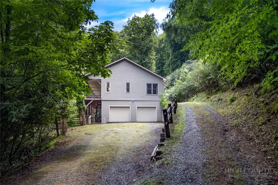 100 Ravens View, Boone, NC 28607 - #3