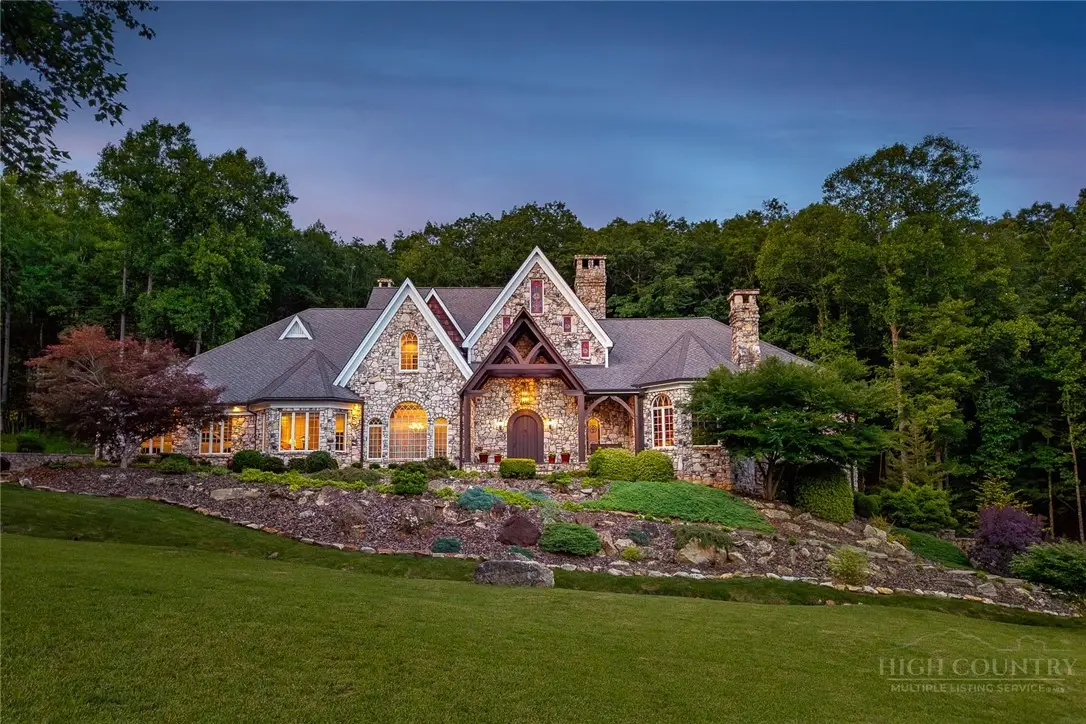 5712 Summit Road, Purlear, NC 28665 - #1