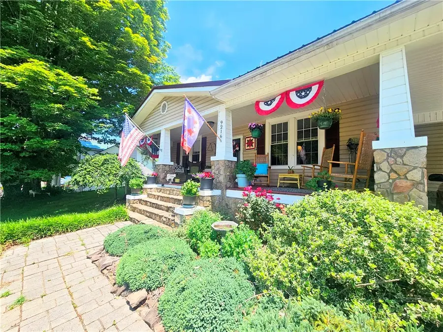 9216 Nc Highway 194, Lansing, NC 28643 - #2