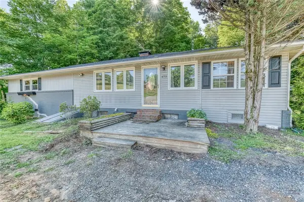473 Cow Camp Road, Newland, NC 28657