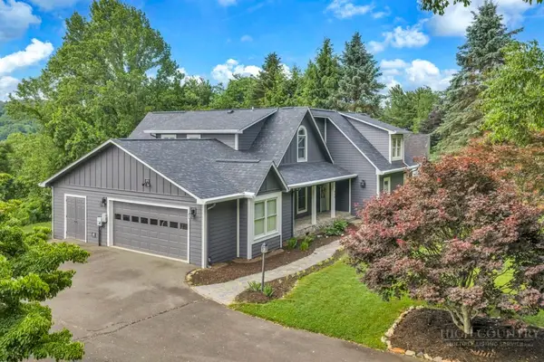 458 Fairway Ridge Drive, West Jefferson, NC 28694
