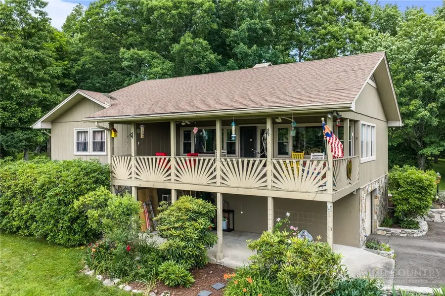 711 Linhigh Drive, Newland, NC 28657 - #3