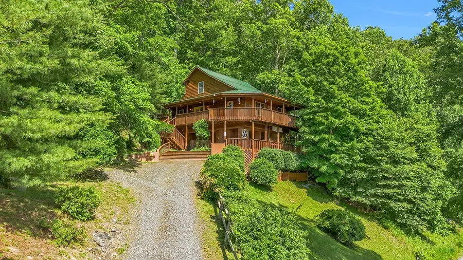 333 E Hidden Mountain Lane, Crumpler, NC 28617 - #2