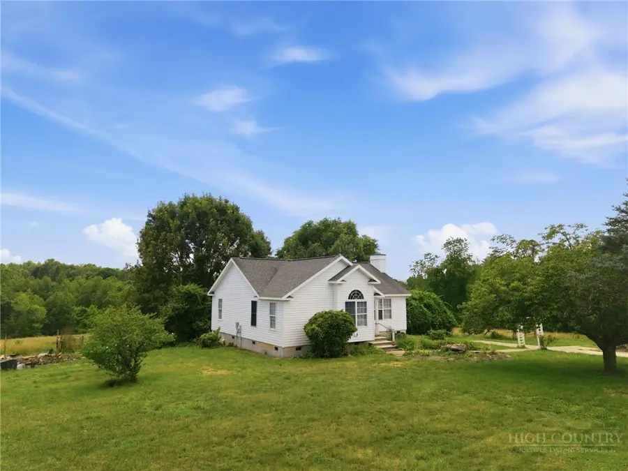 874 Hanks Street, Traphill, NC 28685 - #2