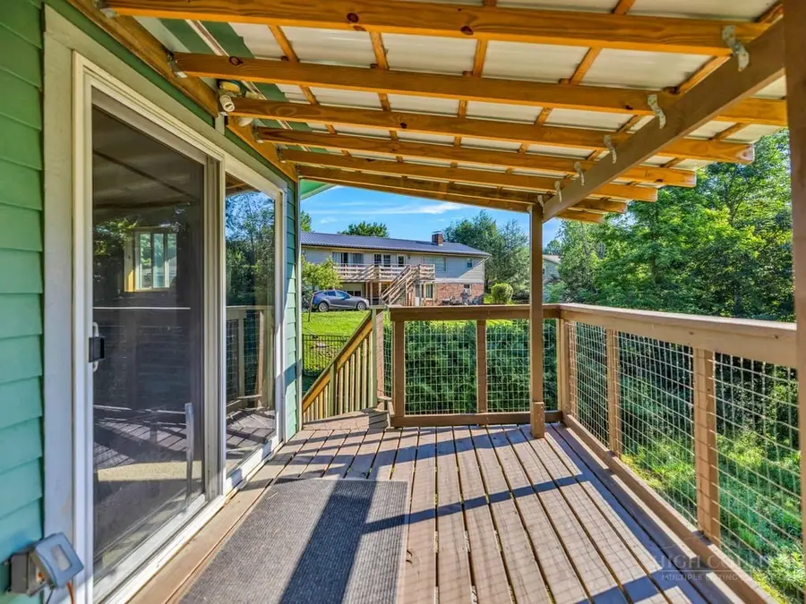 141 N Riverside Drive, West Jefferson, NC 28694 - #3