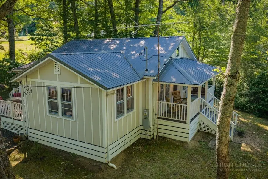 56 Raccoon Lane, Newland, NC 28657 - #2