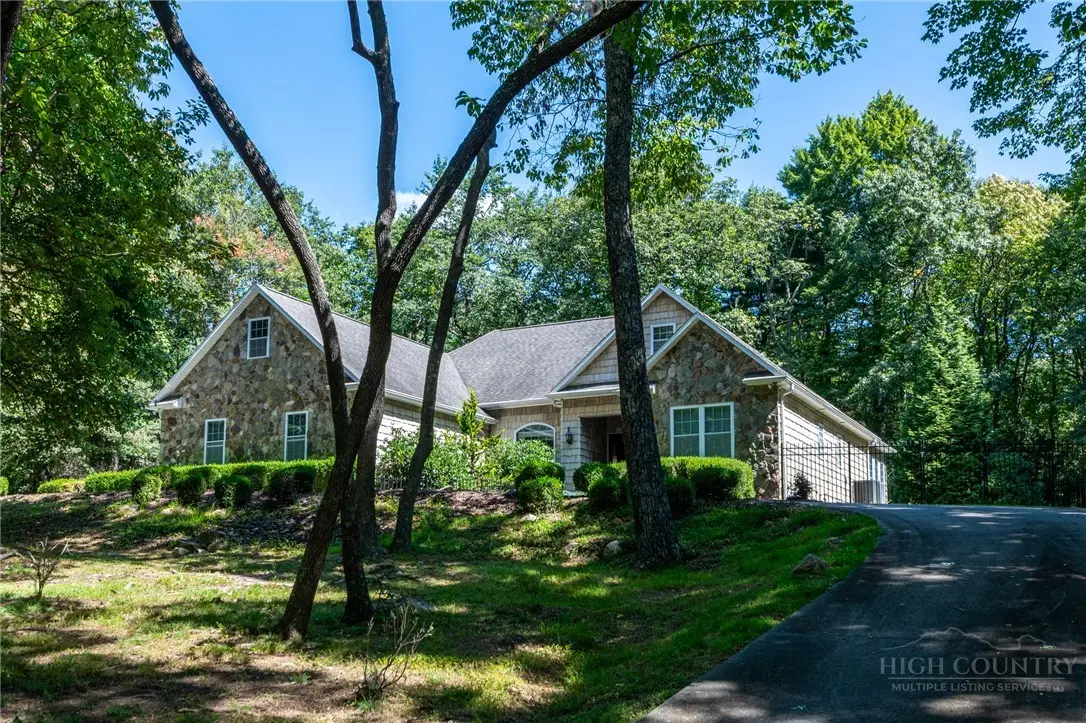 116 Fawn Lane, Roaring Gap, NC 28668 - #1