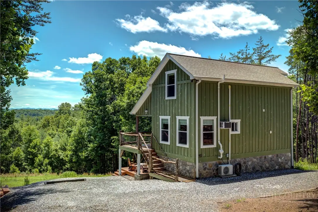 1594 High Valley Way, Lenoir, NC 28645 - #1