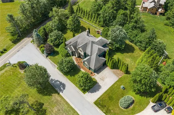 123 Cora's Path, Blowing Rock, NC 28605