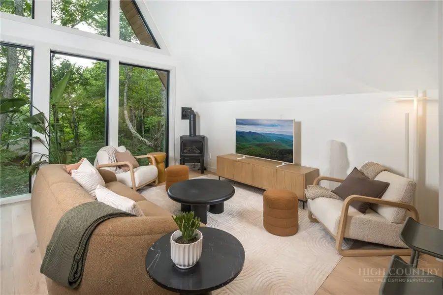 122 Wintergreen Way, Beech Mountain, NC 28604 - #3