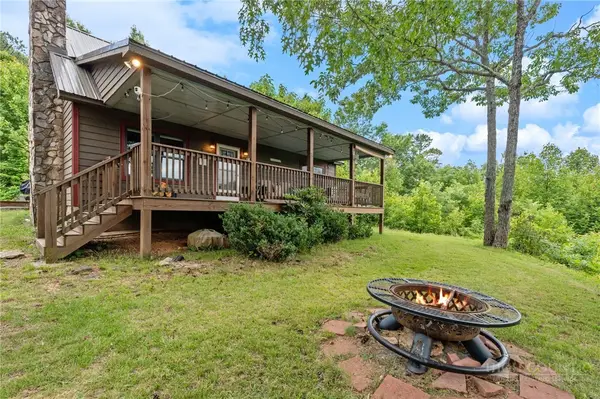 6720 Sampson Road, Lenoir, NC 28645