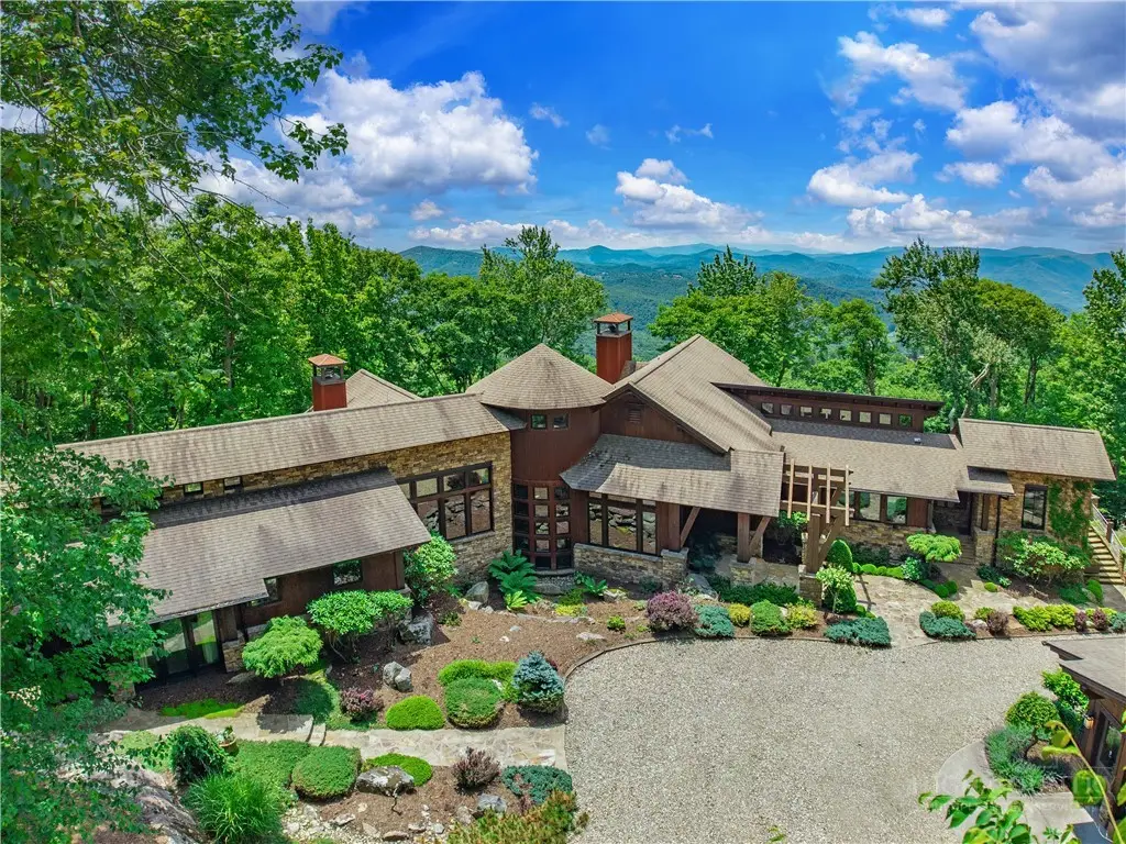 215 Chalke Ridge Trail, Banner Elk, NC 28604 - #1