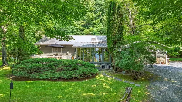 1493 Laurel Creek Rd Ext, Todd, NC 28684