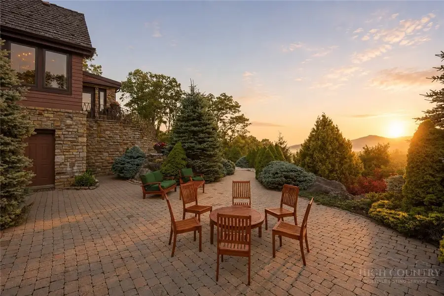 224 Chestnut Trail, Banner Elk, NC 28604 - #3