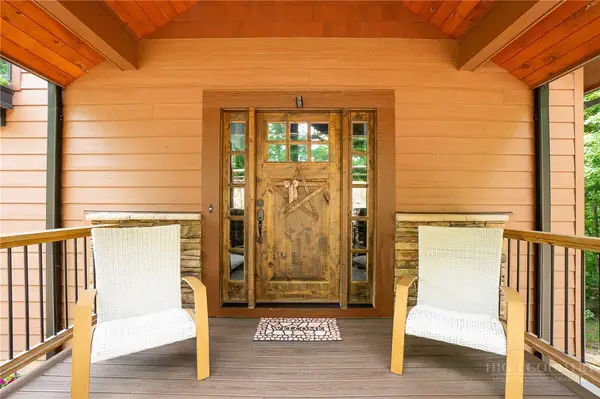 1009 Larkspur Trail, Banner Elk, NC 28604