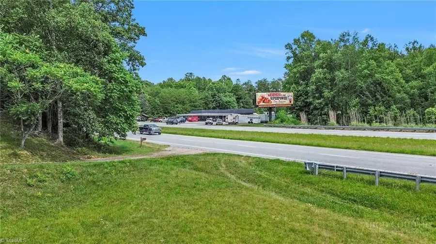 5622 W Nc Highway 421 Highway, Wilkesboro, NC 28697 - #2