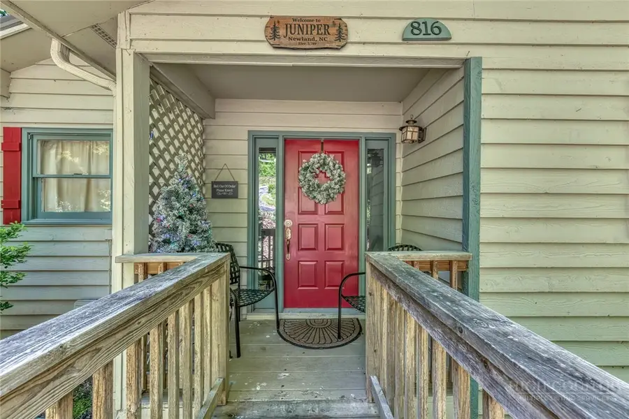 816 Hemlock Drive, Newland, NC 28657 - #3