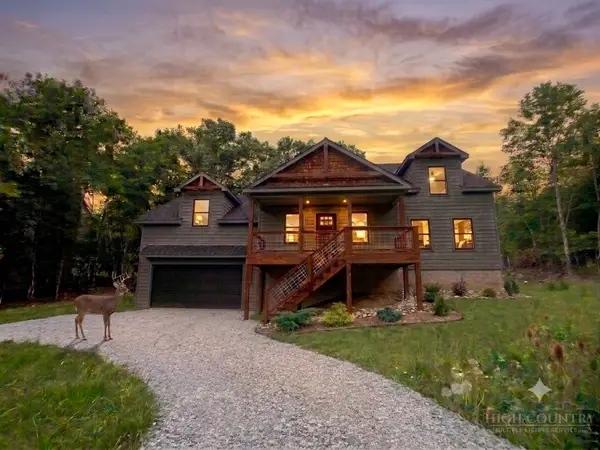 102 Snowplow Lane, Beech Mountain, NC 28604