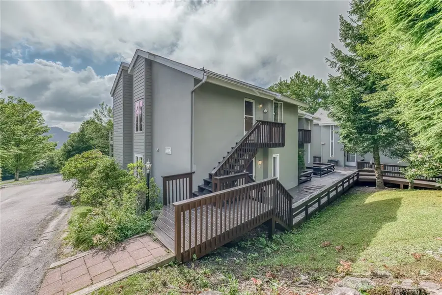 388 Skyleaf Drive #B12, Sugar Mountain, NC 28604 - #2