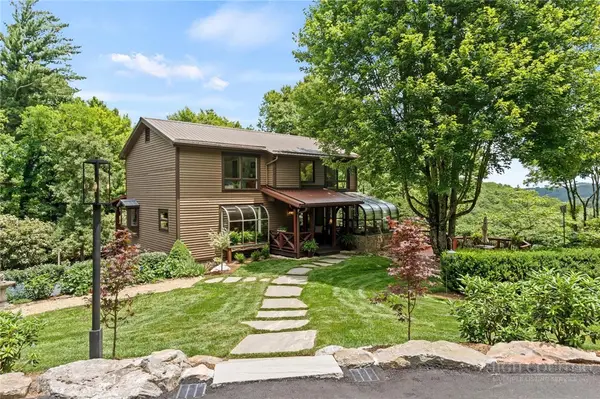 139 Split Rail Lane, Blowing Rock, NC 28605