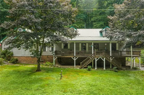 428 Trojan Horse Circle, Fleetwood, NC 28626