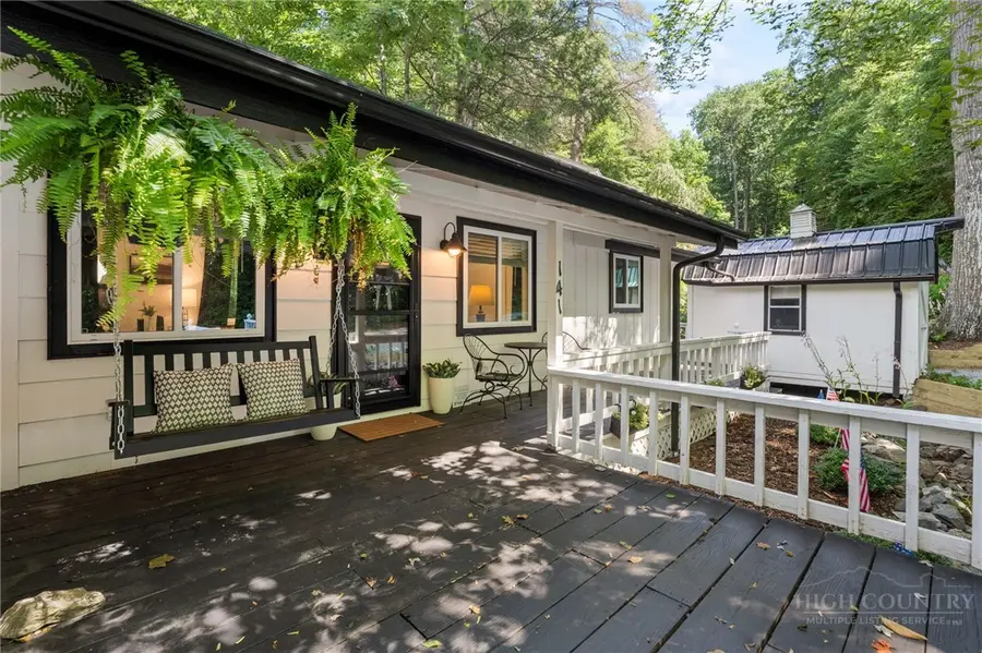 141 River Hollow Road, Newland, NC 28657 - #2
