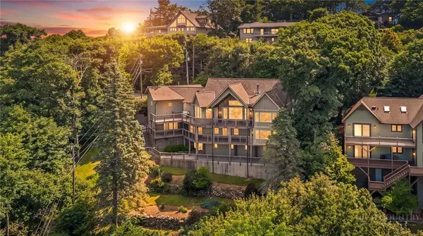 777 Green Hill Road, Blowing Rock, NC 28605