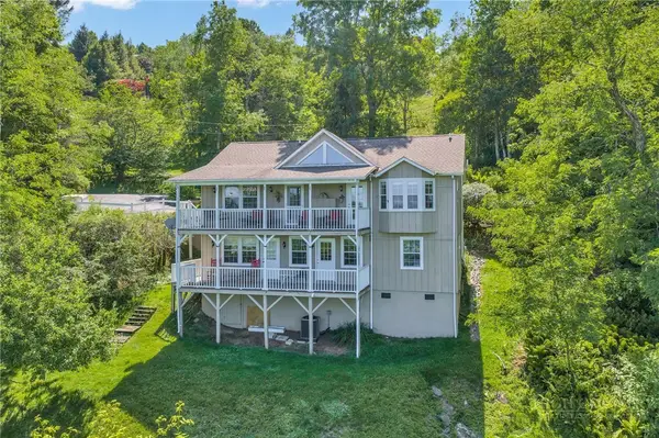 844 Alpine Drive, Blowing Rock, NC 28605