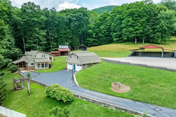 1861 Vanderpool Road, Vilas, NC 28692