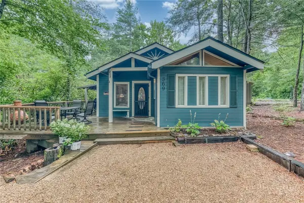 369 Windridge Road, Newland, NC 28657