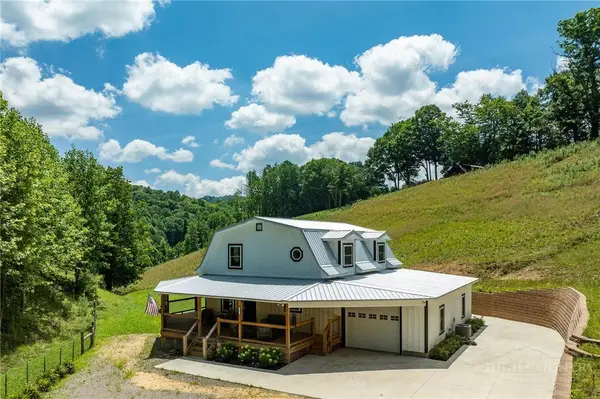 967 Cherry Springs Lane, Trade, TN 37691