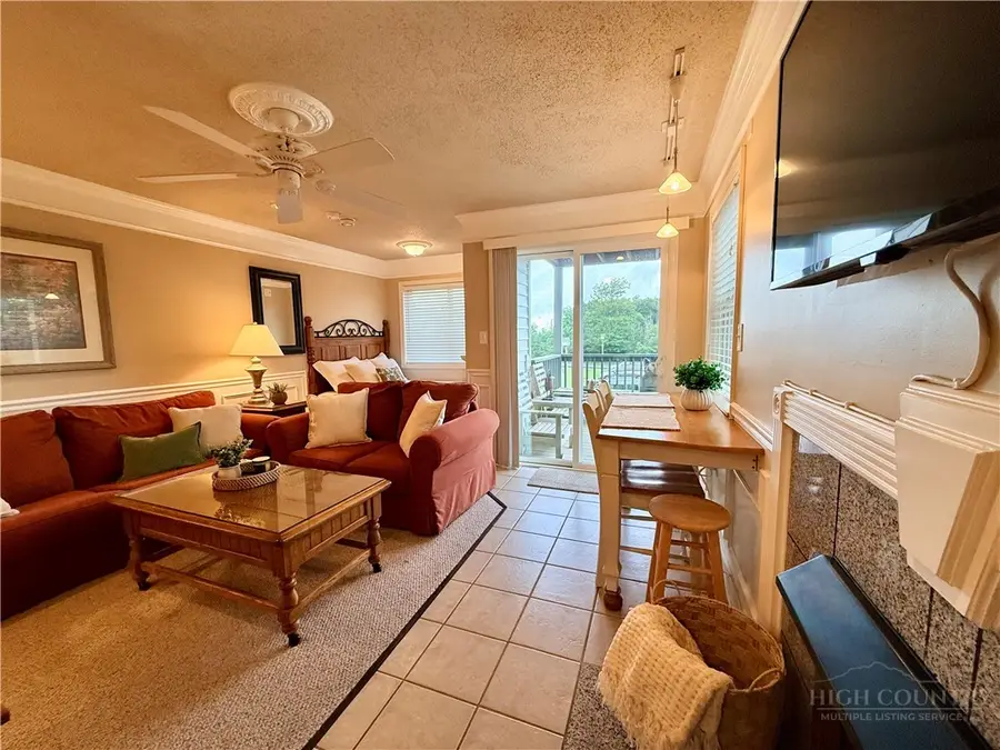 301 Pinnacle Inn Road #1203, Beech Mountain, NC 28604 - #2